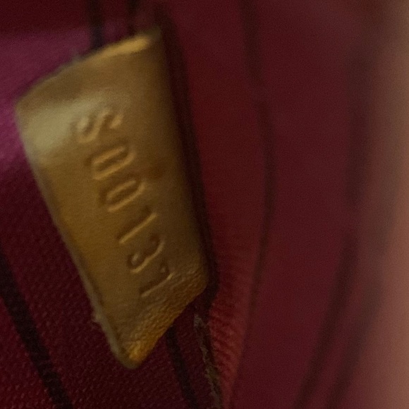 Louis Vuitton pochette - Picture 7 of 8